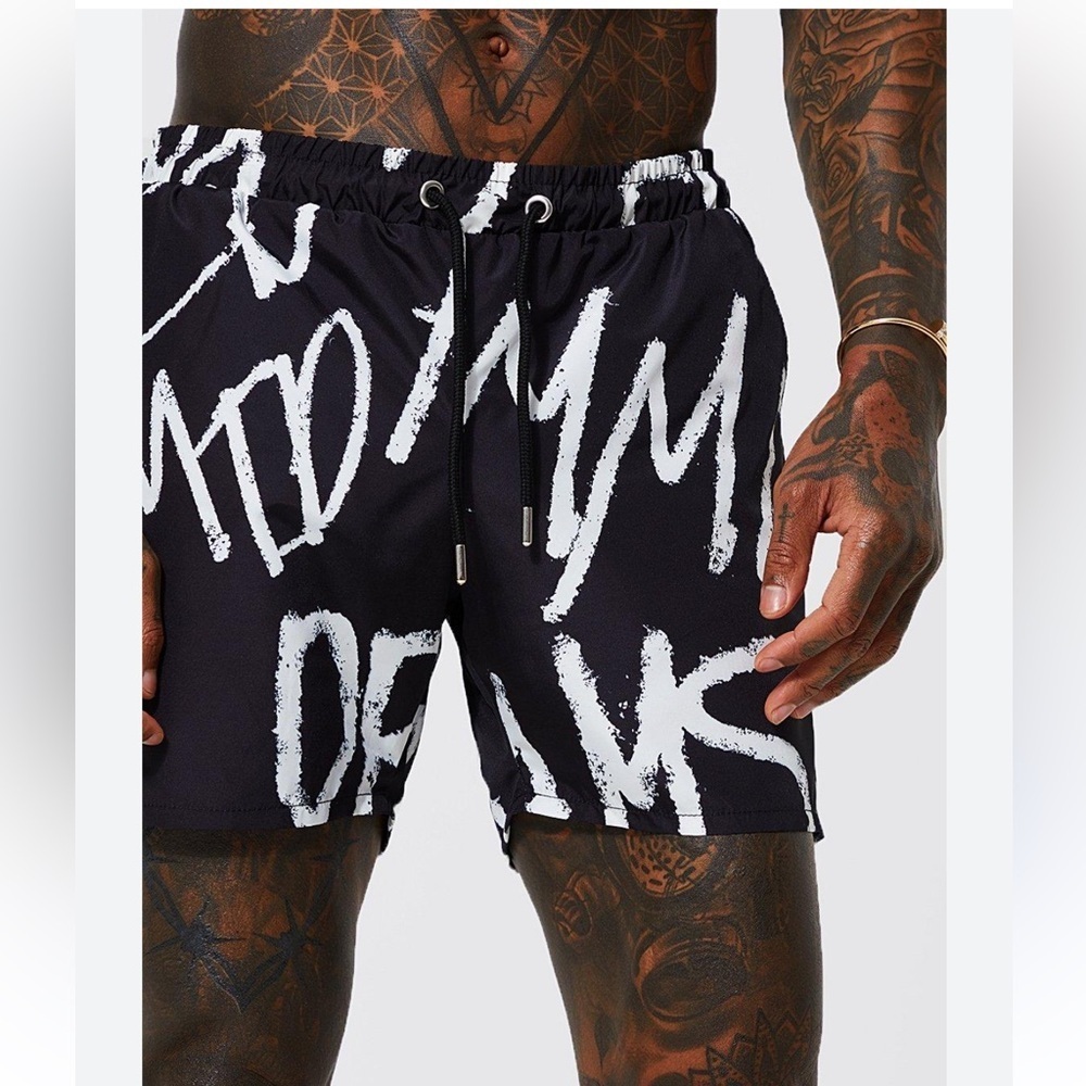 MAN Bohoo Man swim shorts